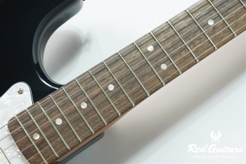 CLASSIC VIVE ’70s Stratocaster - Black
